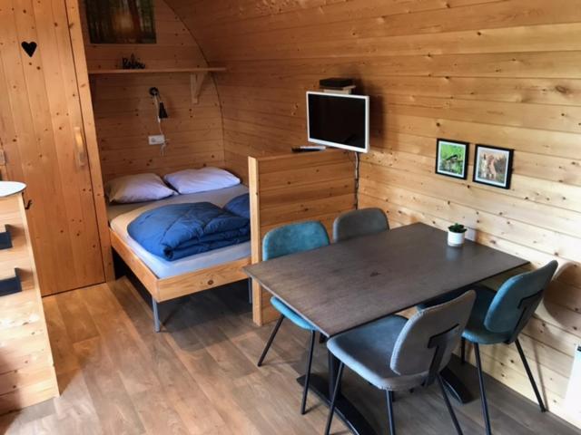 Tiny House De Wood Lodge Ootmarsum Exterior photo